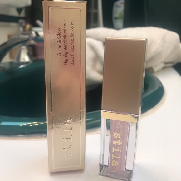 Stila Other - NIB STILA GLITTER & GO HIGHLIGHTER